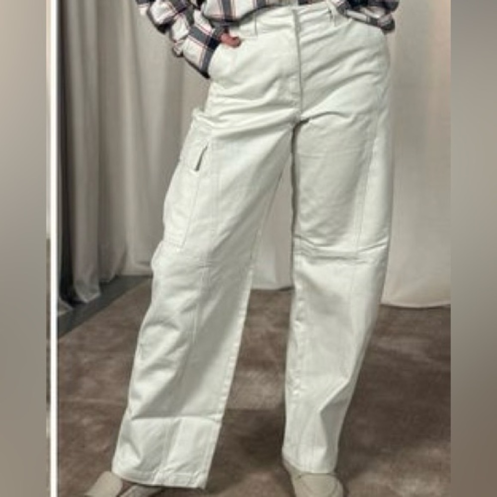 Woolrich + Target White Cargo Pants 100% cotton